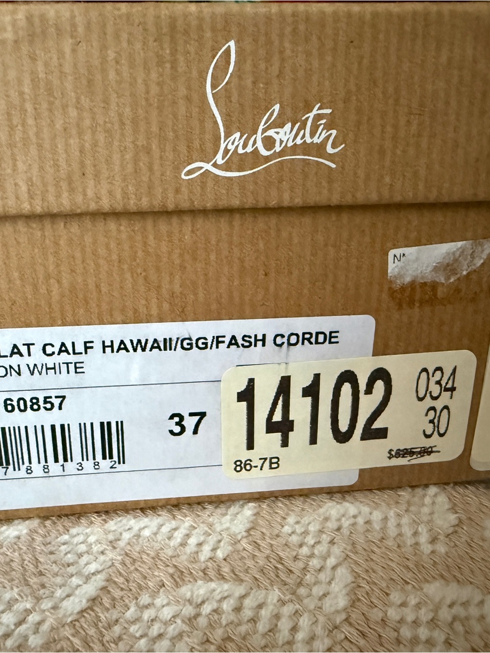 Christian Louboutin Solasofia Flat Calf size 7B - Picture 7 of 7